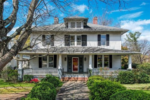 712 S Main Street, Reidsville, NC, 27320 | Card Image