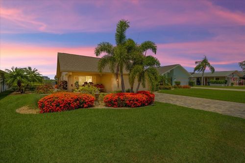 4537 Rickover Ct, NEW PORT RICHEY, FL, 34652-3172 | Card Image
