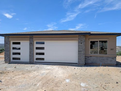 207 Looking Glass Dr, Prescott, AZ, 86303-4578 | Card Image