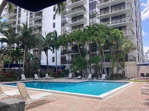 303-3031 N Ocean Blvd, Fort Lauderdale, FL, 33308-7328 | Card Image