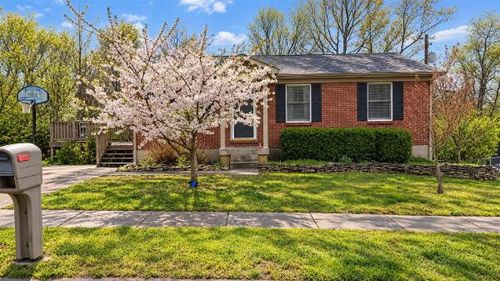 621 Barefoot Dr, Wilmore, KY, 40390-1432 | Card Image