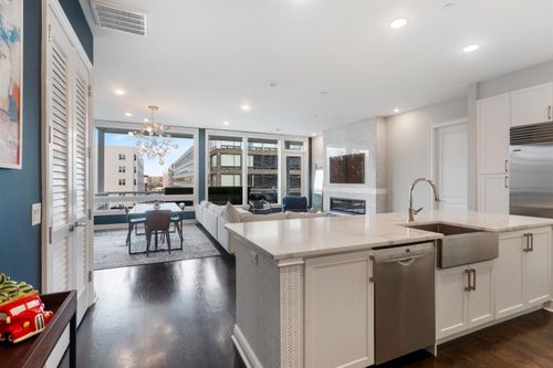 apt-415-3 Somerset Ln, Edgewater, NJ, 07020-2422 | Card Image