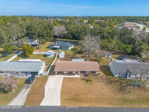 2325 Date Palm Dr, EDGEWATER, FL, 32141-5103 | Card Image