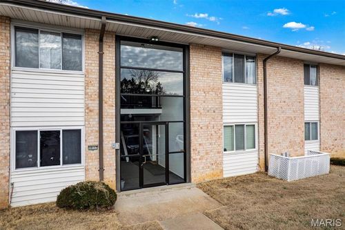 apt-f-10117 Sakura Dr, Saint Louis, MO, 63128-1372 | Card Image