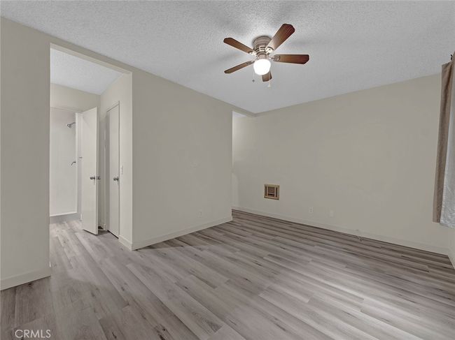 UNIT-107 - 20234 Cantara St, Condo with 2 bedrooms, 2 bathrooms and null parking in Winnetka CA | Image 22