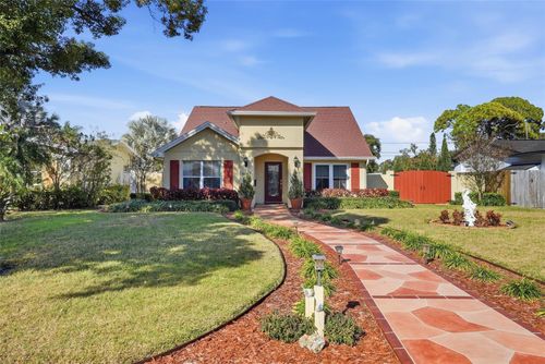 6643 3rd Avenue N, ST PETERSBURG, FL, 33710 | Card Image