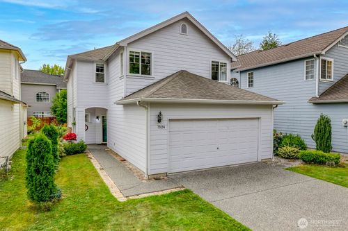 7524 Greenloft Ave Ne, Arlington, WA, 98223-5978 | Card Image