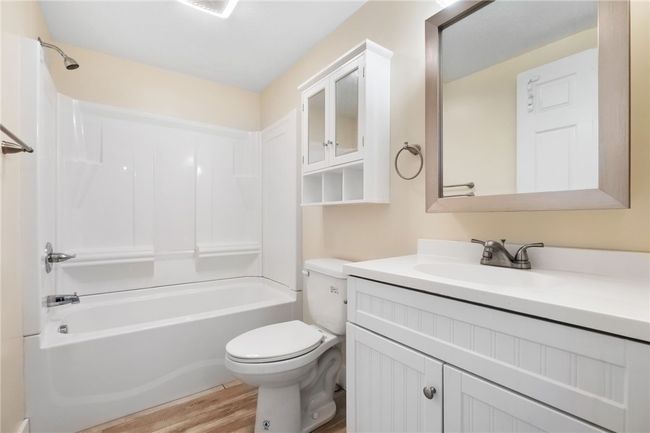 1028 Moon Run Rd, House other with 3 bedrooms, 3 bathrooms and 4 parking in Mc Kees Rocks PA | Image 23