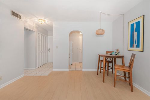 apt-310-1821 Ne 62nd St, Fort Lauderdale, FL, 33308-2146 | Card Image