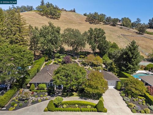 3211 Stone Valley Road, Alamo, CA, 94507 | Card Image
