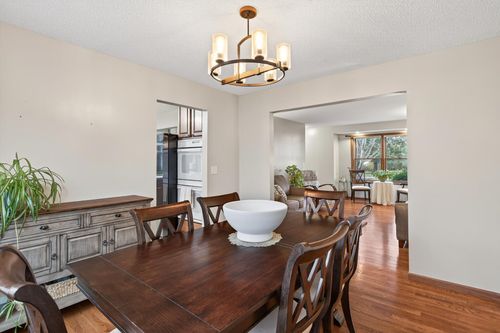 1908 Sibley View Ln, Northfield, MN, 55057-3216 | Card Image