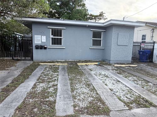 1620 Nw 64th St, Miami, FL, 33147-7911 | Card Image