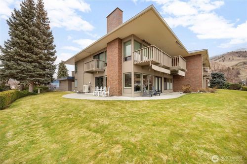 4-301 S 3rd St, Chelan, WA, 98816-9609 | Card Image