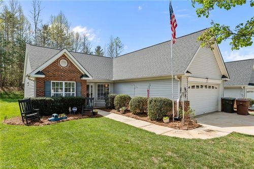 5618 Roundup Cir, Greensboro, NC, 27405-8285 | Card Image