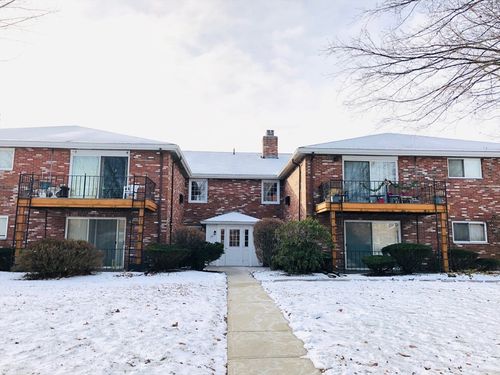 apt-6-37 Fountain Ln, Weymouth, MA, 02190-2126 | Card Image