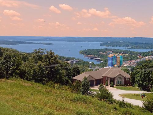 apt-605-130 Royal Vista Dr, Branson, MO, 65616-6289 | Card Image