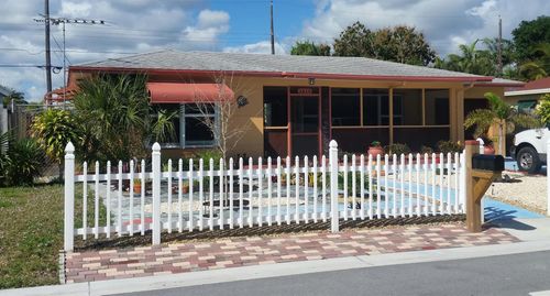 1419 N M St, Lake Worth Beach, FL, 33460-1933 | Card Image