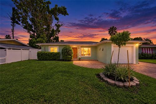 1424 Corey Way S, SOUTH PASADENA, FL, 33707-3710 | Card Image