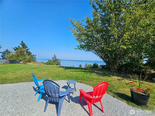 1951 Cascade View Dr, Camano Island, WA, 98282-8437 | Card Image