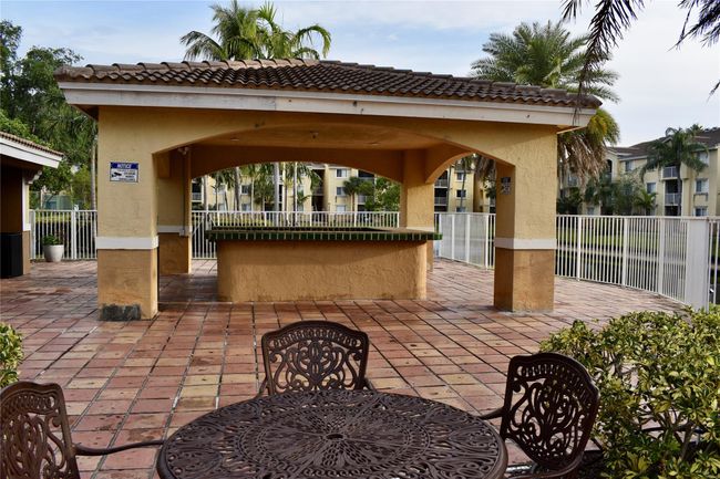 APT-111 - 2600 S University Dr, Condo with 2 bedrooms, 2 bathrooms and null parking in Davie FL | Image 36