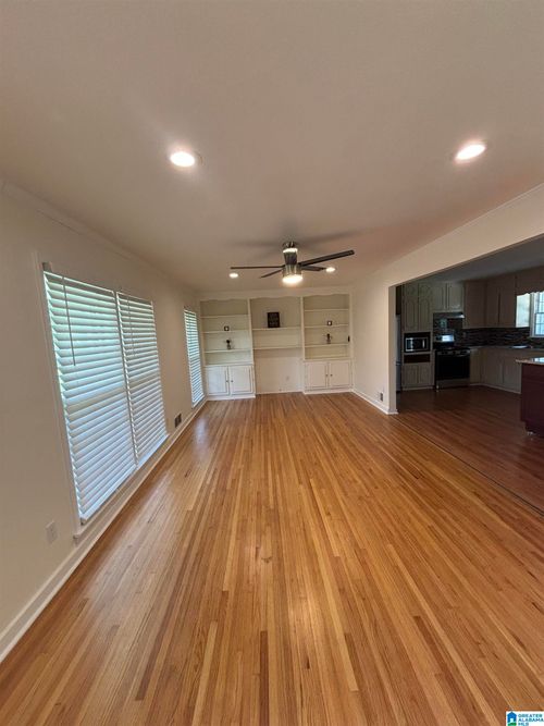 2832 2nd Way Nw, CENTER POINT, AL, 35215-1769 | Card Image