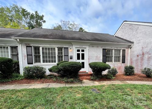 1948 Lynnwood Dr, Charlotte, NC, 28209-1673 | Card Image