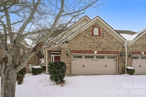 604 Southlake Ct, Lexington, NC, 27295-9823 | Card Image