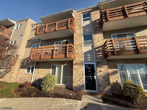 e1-680 Union Ave, Belleville, NJ, 07109-2326 | Card Image