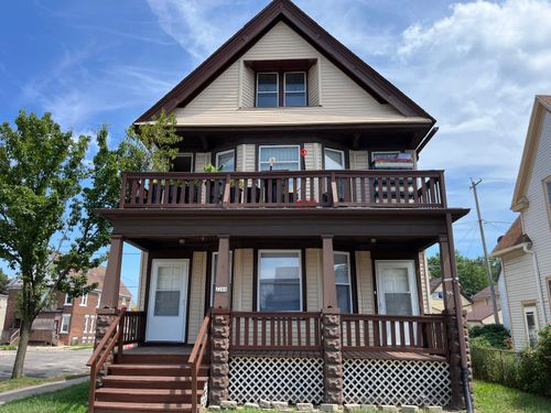 2200 S 18th St, Milwaukee, WI, 53215-2628 | Card Image