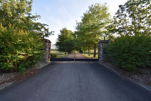 0 Beacon St, Russell Springs, KY, 42642 | Card Image