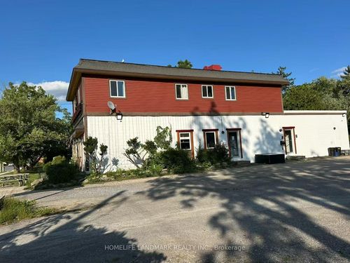 3786 Main St, Niagara Falls, ON, L2G6B2 | Card Image