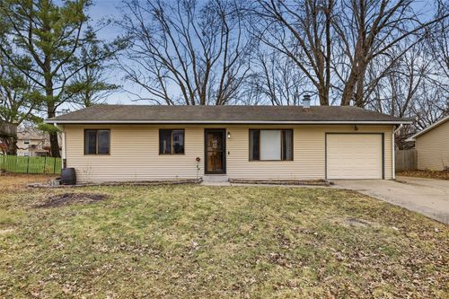 1117 Apple Court, Iowa City, IA, 52240 | Card Image