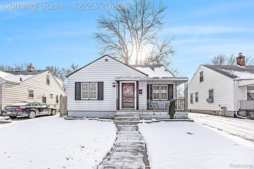 7256 Ready Ave, Warren, MI, 48091-5340 | Card Image