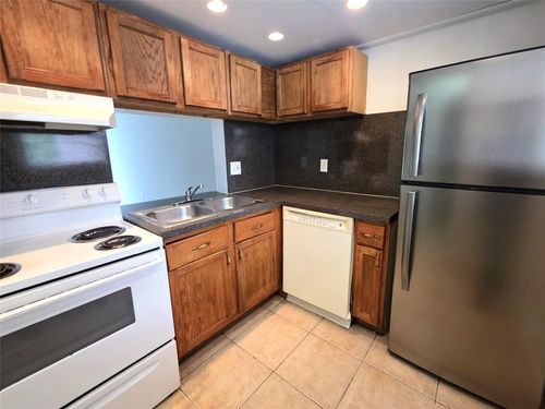 apt-e303-2800 Nw 56th Ave, Lauderhill, FL, 33313-2318 | Card Image