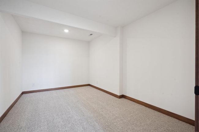 2832 Autumn Woods Dr, House other with 4 bedrooms, 3 bathrooms and null parking in Cedar Falls IA | Image 35
