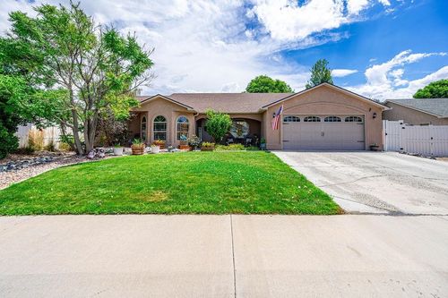 802 Darcy Jo Ln, Fruita, CO, 81521-8744 | Card Image