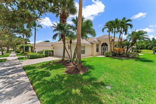 8485 Se Palm Hammock Ln, Hobe Sound, FL, 33455-8227 | Card Image
