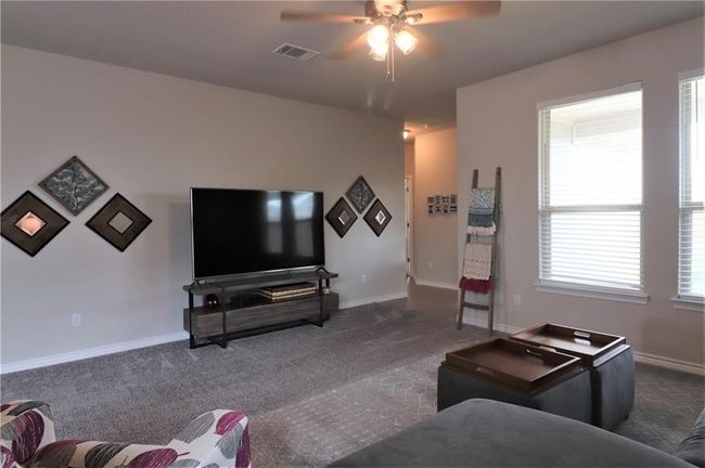 5413 Vanner Path, House other with 4 bedrooms, 2 bathrooms and 2 parking in Georgetown TX | Image 6