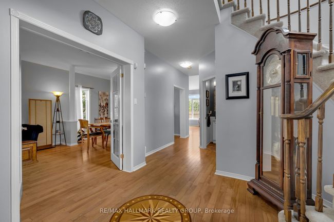 4136 Wolfe Point Way, House other with 4 bedrooms, 3 bathrooms and 4 parking in Gloucester ON | Image 6