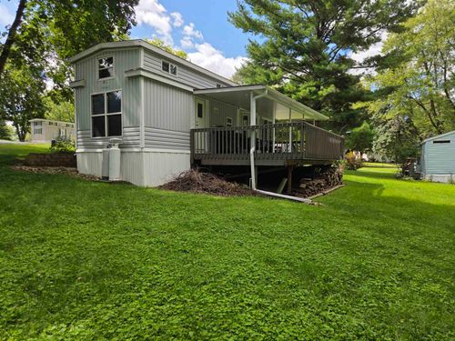 423 Skyline Dr, Edgerton, WI, 53534 | Card Image