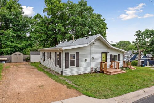 4556 Island View Dr, Mound, MN, 55364-9387 | Card Image