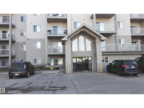 7511 171 St Nw, Edmonton, AB, T5T6S7 | Card Image