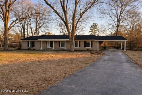 239 W College St, Hickory, MS, 39332-3446 | Card Image