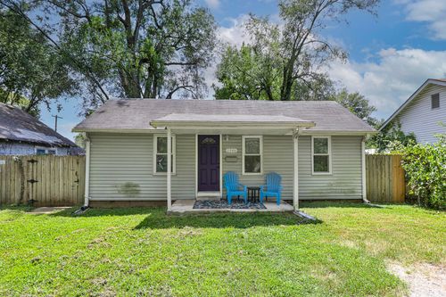 2946 W Elm St, Springfield, MO, 65802-4706 | Card Image