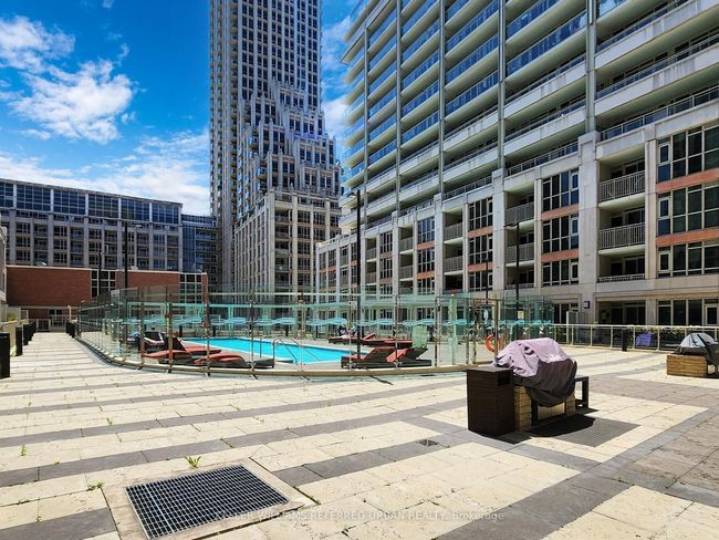 826 - 35 Bastion St, Condo with 1 bedrooms, 1 bathrooms and 1 parking in Toronto ON | Image 25