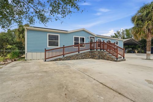 15835 Kaloacoochee St, La Belle, FL, 33935 | Card Image