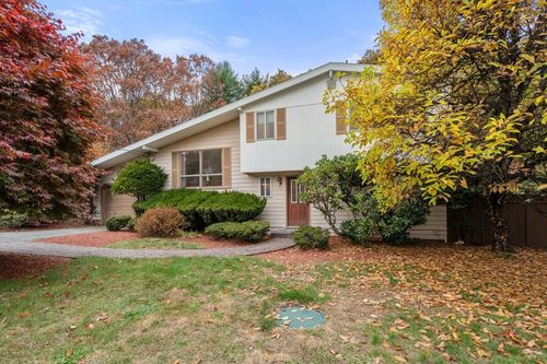 172 Wilshire Dr, Sharon, MA, 02067-1560 | Card Image