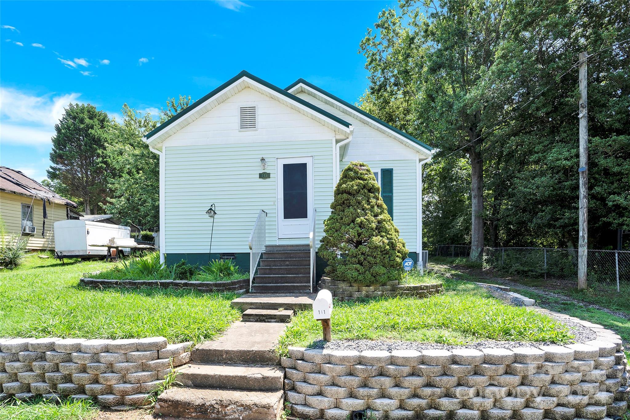 14th St, Hickory, NC 28602
