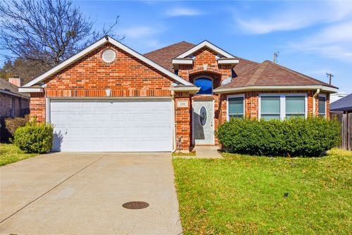 1114 San Miguel Dr, Duncanville, TX, 75137-3050 | Card Image