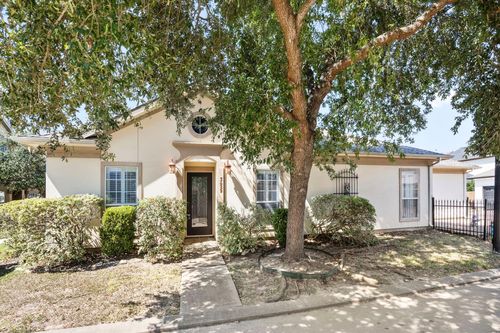3429 Clearview Cir, Houston, TX, 77025-5927 | Card Image